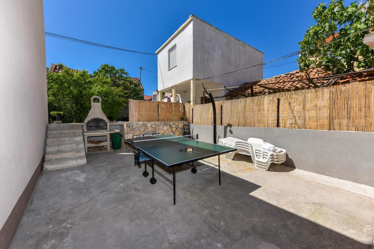 Apartment Loro With Jacuzzi Posedarje Exterior foto